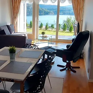  Appartement Bjornestrand Fjordside View
